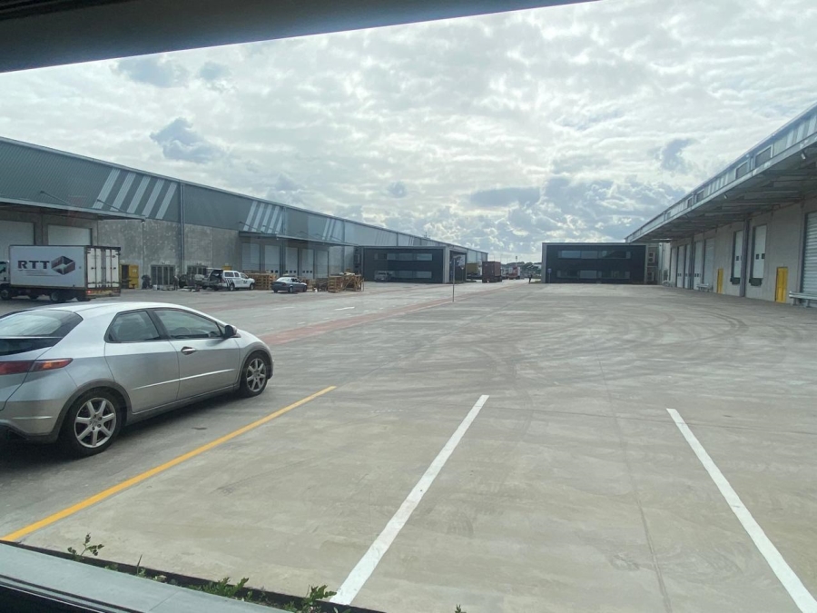 To Let commercial Property for Rent in Blackheath Industrial Western Cape